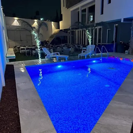 Casa Mister Wax Villa